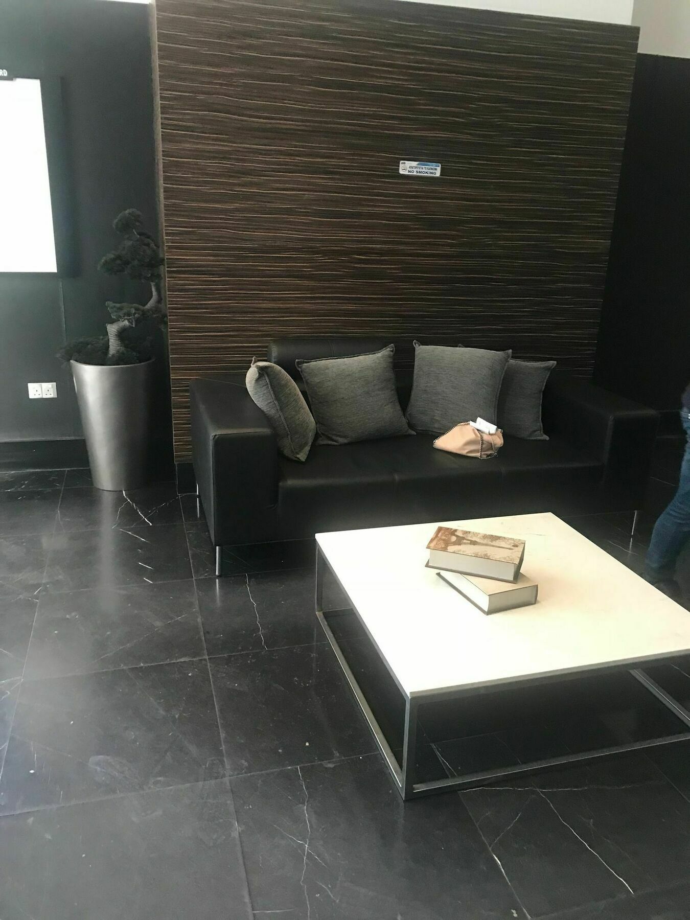 Finikoudes Luxury Apartments Larnaca Extérieur photo