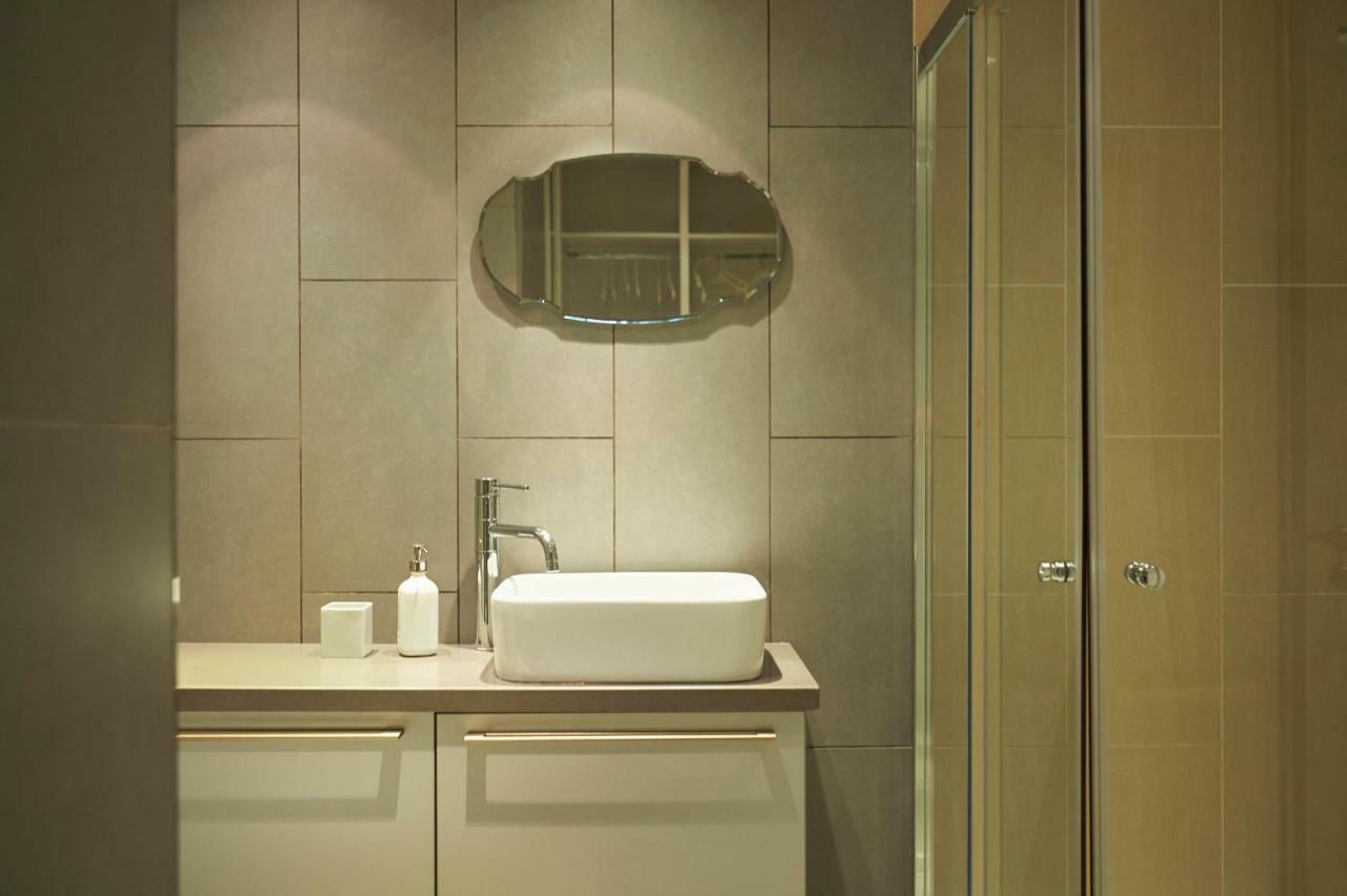 Finikoudes Luxury Apartments Larnaca Extérieur photo
